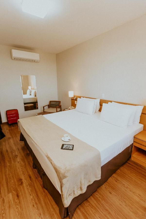 Vitoria Praia Hotel エクステリア 写真