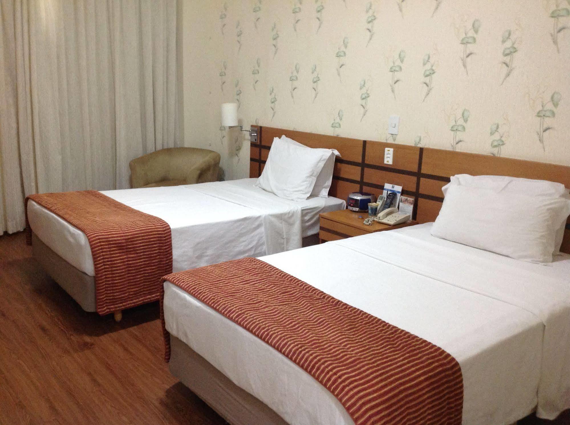 Vitoria Praia Hotel エクステリア 写真