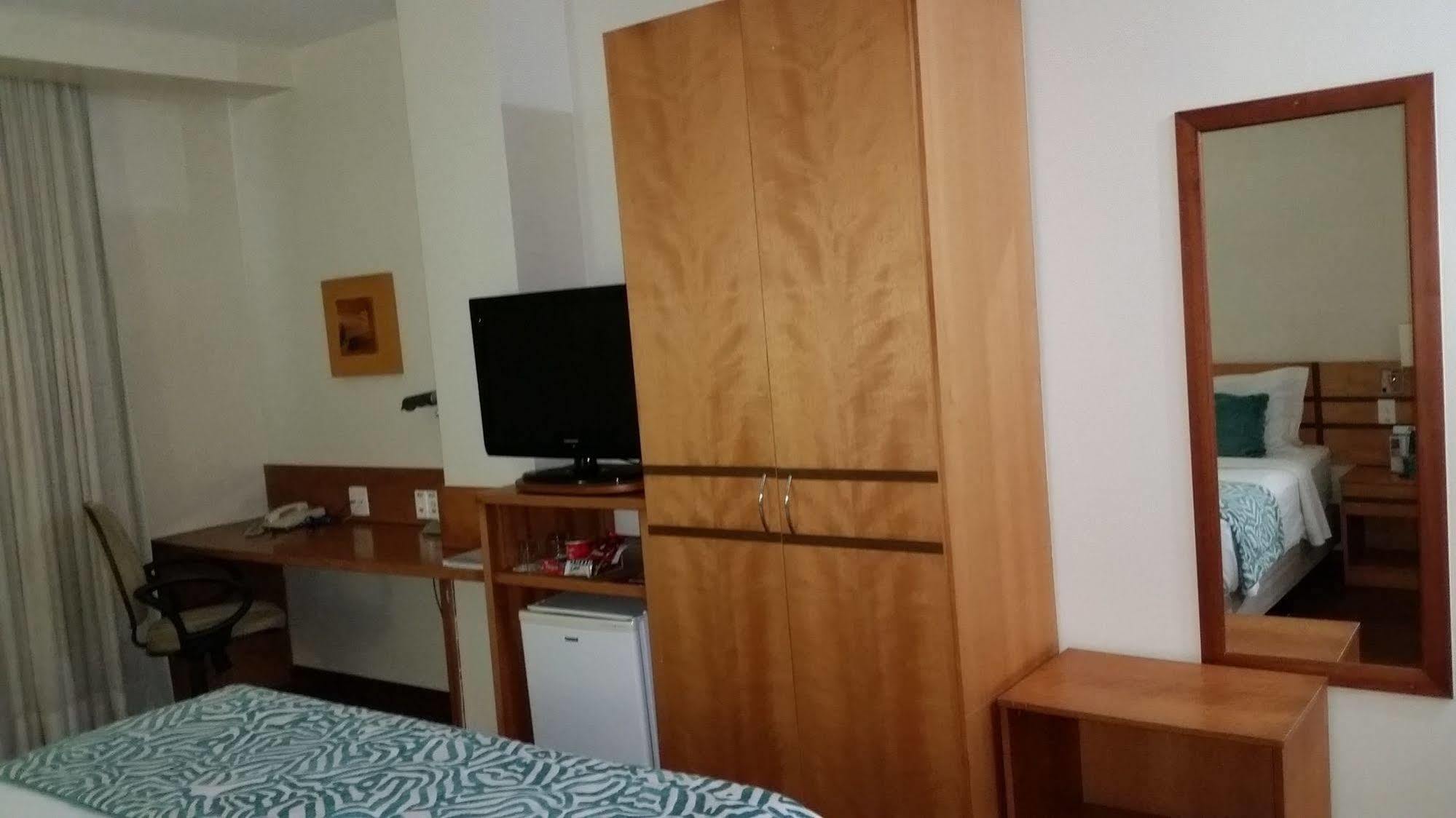 Vitoria Praia Hotel エクステリア 写真